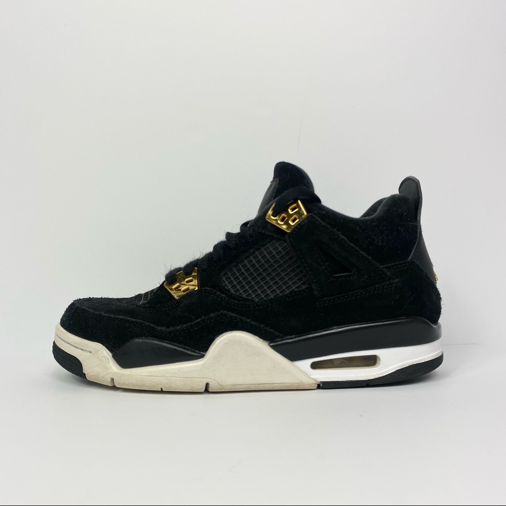 Jordan 4 Royalty